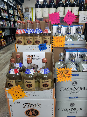 Dongan Hills Bottle Shoppe by null