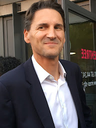 Photo n°7 de Dr Frederic SAILHAN - Chirurgien Hanche et Genou à la Clinique ARAGO / IMSS / Espace Médical VAUBAN à Paris (Chirurgien orthopédiste)