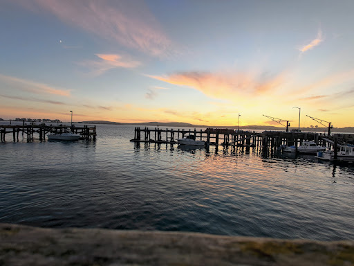Lucas Wharf Restaurant & Bar - Thumbnail