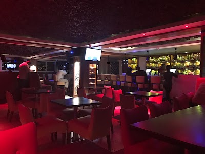 Photos of UpTown Grill