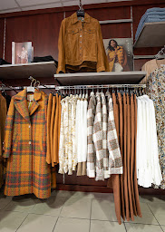 Photo n°4 de Flamara Pret A Porter à Retiers (Magasin de vêtements pour hommes)