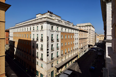 UNAHOTELS Decò Via Giovanni Amendola, 57, 00185 Roma RM, Italia