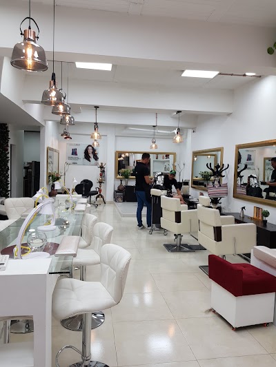 Photos of Jacobo Thovar Peluqueria