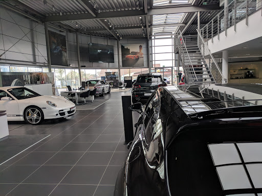 Porsche Zentrum - Thumbnail