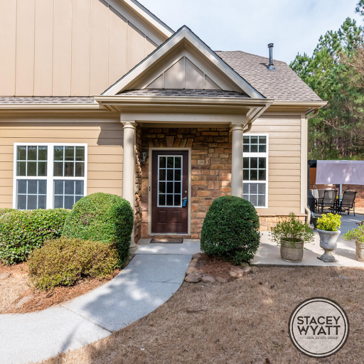 Stacey Wyatt Real Estate Group - Thumbnail