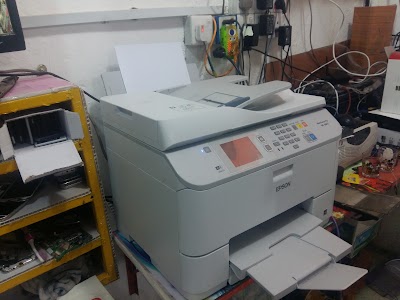 electronics-store