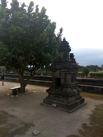 Photos of Candi Patok