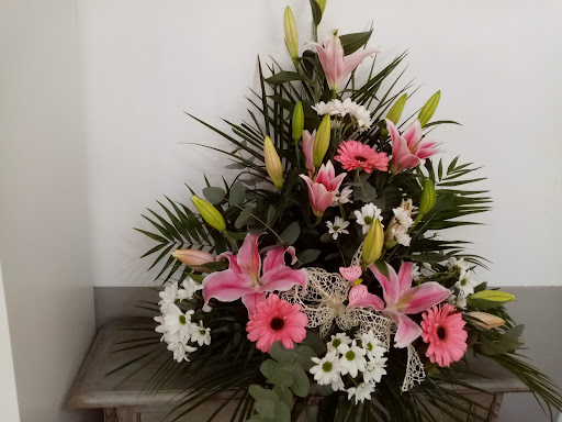 Issabel Flors - Thumbnail