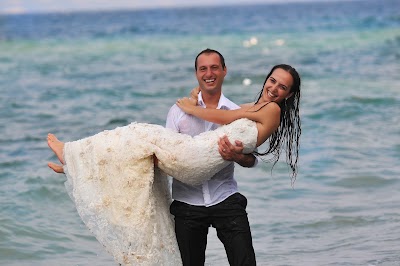 Photos of Foto Demir