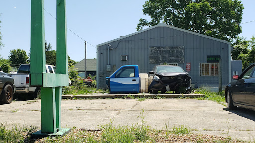 Daves Busted Knucles Garage