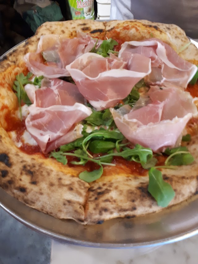 Pizzeria Napoletana Pummarola