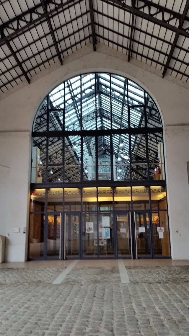 Médiathèque de la Ferme du Buisson