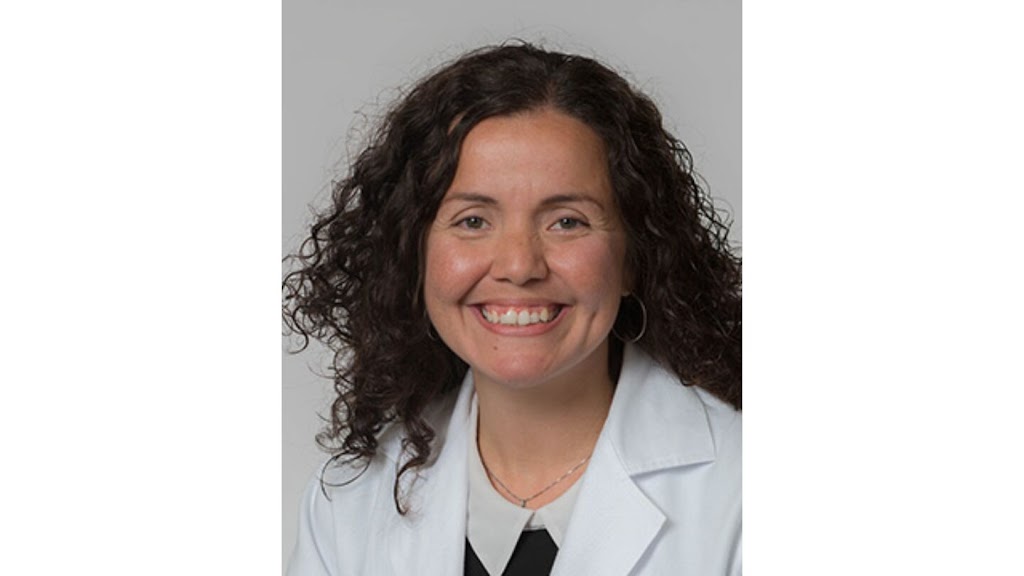 Kamill R Del Toro Md