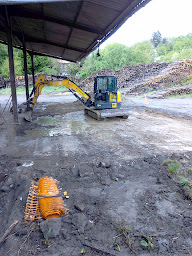 Photo n°3 de EURL T-M-P à Bussière-Galant (Entreprise de terrassement)