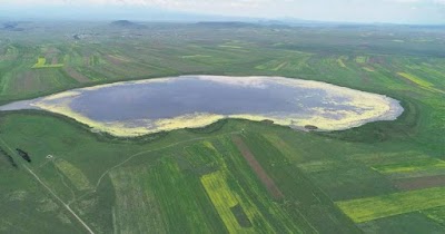 Kuyucuk Lake