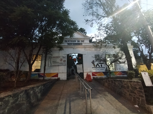 Panteón 20 de Noviembre
