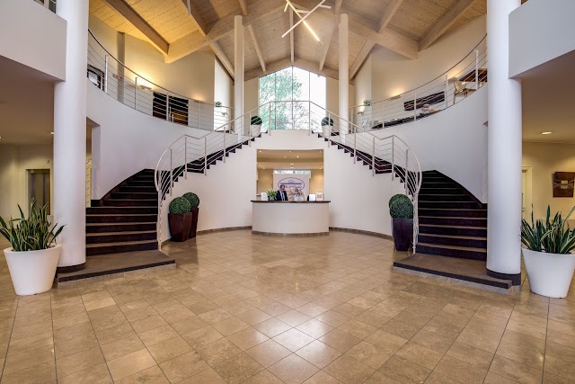 CAPOLAGO HOTEL