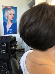 Photo n°15 de Cathy Coiffure à Saintes (Salon de coiffure)