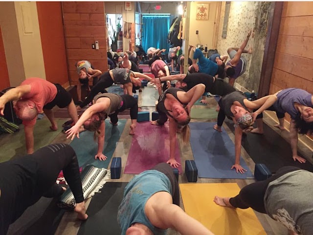 Palo Santo Wellness Boutique Yoga & Wellness