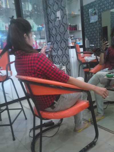 Photos of Salon F&R