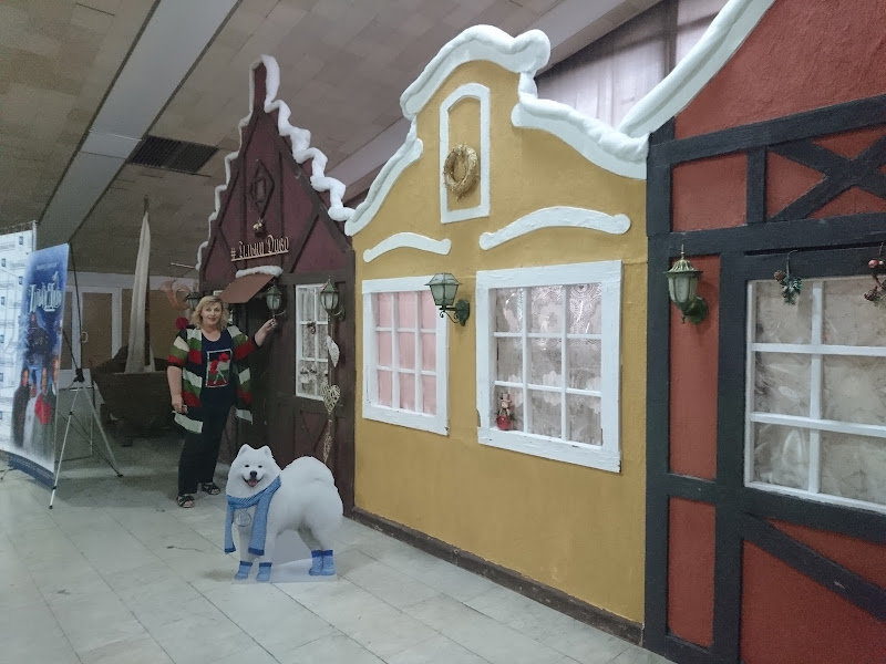 Кафе в кінотеатрі Київська Русь