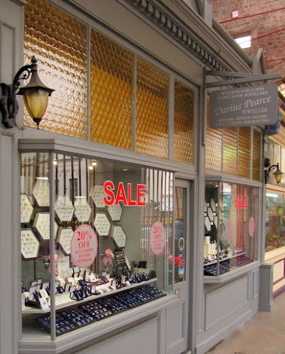 photo of Darius Pearce Jewellers