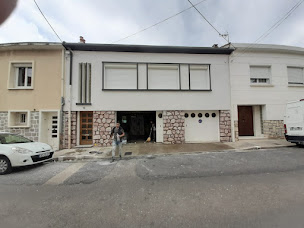 Photo n°5 de AKYOUD Peinture peintre en bâtiment à Béziers (Peintre en bâtiment)