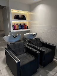 Photo n°2 de Rocksthair à Livron-sur-Drôme (Salon de coiffure)