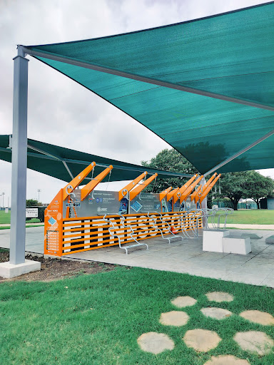 Fitness Court at UT Dallas - Thumbnail