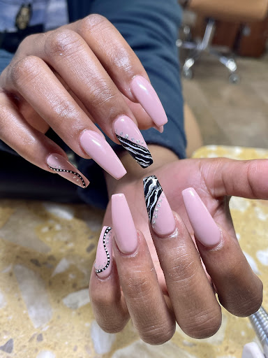 Q Nails Burnsville Inc Gallery - United States