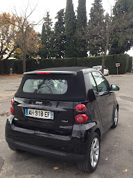 Photo n°18 de LIVING-AUTO à Le Cannet (Concessionnaire automobile)