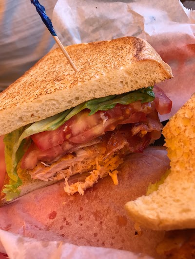 Photos of Woody's River Roo Pub & Grill
