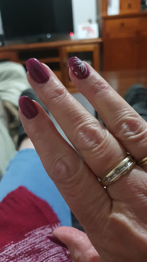 DUC Model Nails - Thumbnail