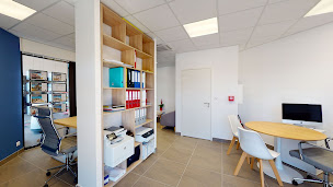 Photo n°7 de Agence Nouveau Propriétaire à Cers (Agence immobilière)