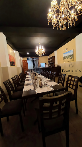 Tradición Café Restaurant