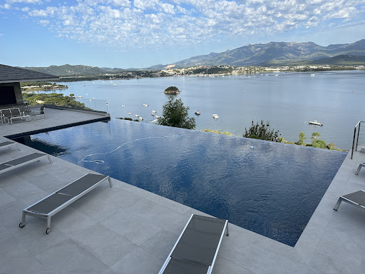 Photo de POVO PISCINES à Lecci (20137)