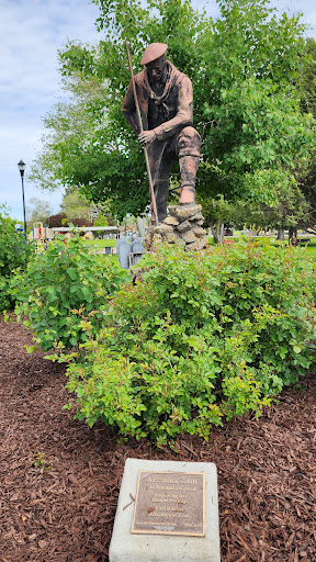 Basque Shepherd Statue - Visual