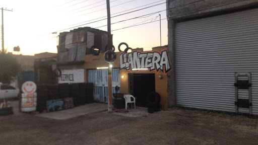 LLANTERA BETOS - Visual