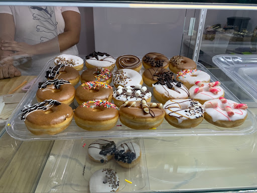 Delati Donuts - Thumbnail