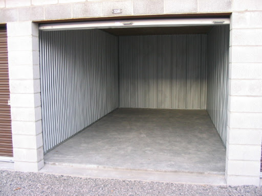 Jug's Self Storage - Visual