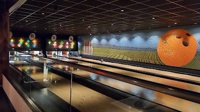 Splitsville Luxury Lanes