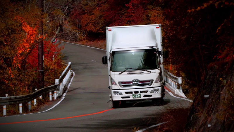 総合物流サービス 株式会社ラック