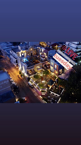 Comentarii opinii despre Βύρωνος Πολιτεία