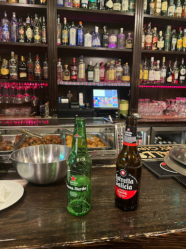 Luas Irish Tavern Gallery - Spain