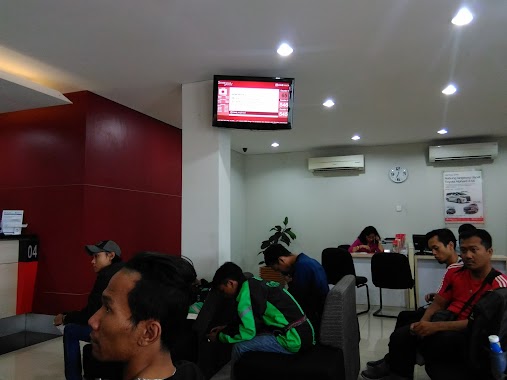 CIMB Niaga KC Jakarta - Cempaka Putih 68, Author: Iman Prabawa