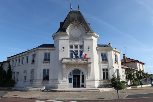 Photo de Mairie de Sainte-Marie-de-Gosse à Sainte-Marie-de-Gosse (40390)