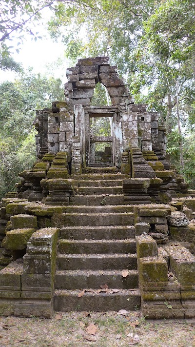 Photos of Mangalartha or East Prasat Top