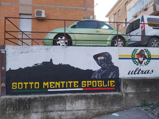 Murale Sotto Mentite Spoglie
