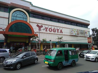 Photos of Yogya Sunda Department Store