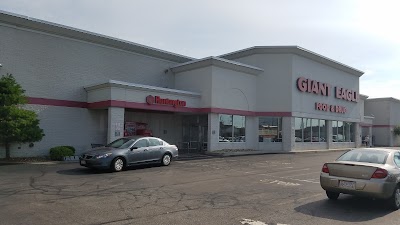 Giant Eagle Supermarket